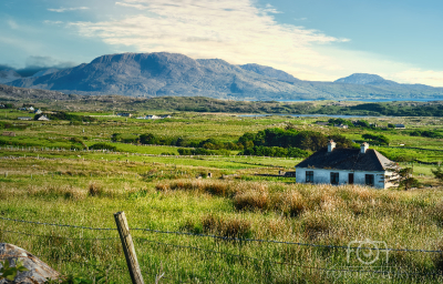 Cottage at Cloonnamanagh, county Mayo, Ireland 