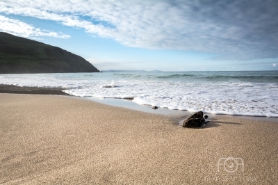 Coumeenole Beach