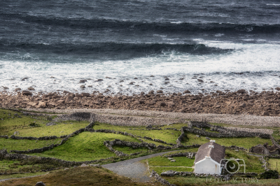 Storm Beaches, Cnoc Fola